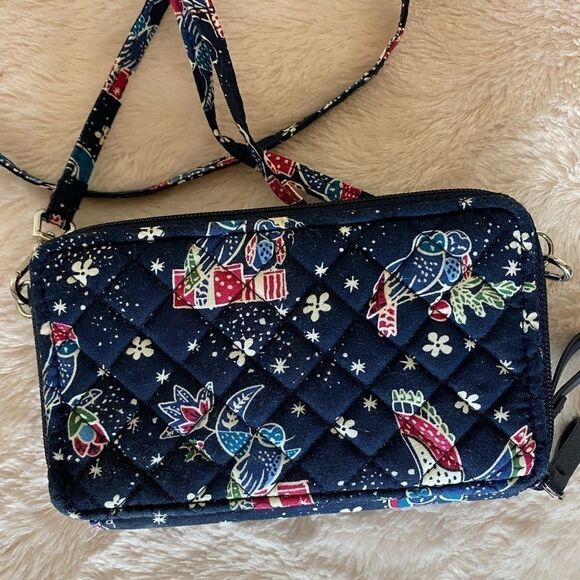 Vera Bradley Georgia Holiday Owls Wallet - Picture 5 of 10